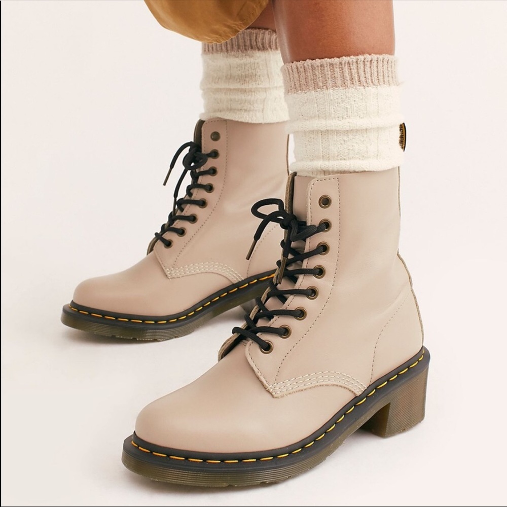 ISO- DO NOT PURCHASE Dr. Martens clemency boots